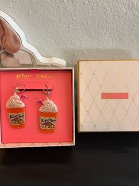 Betsey Johnson Orange & Pink Pumpkin Spice Cup Drop Earrings